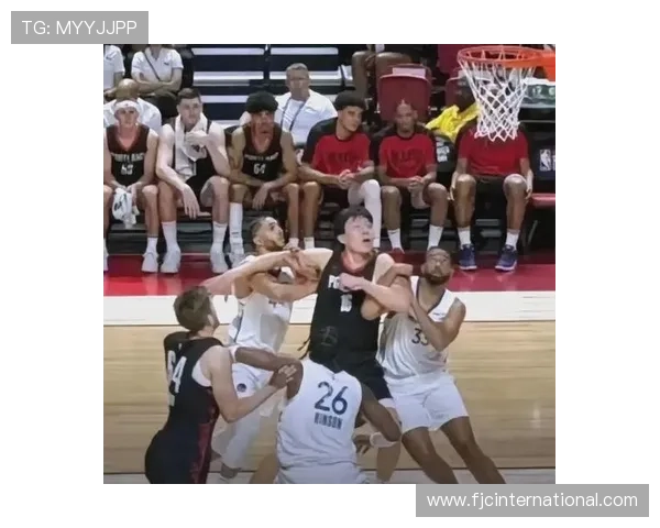 夏季联赛杨瀚森贡献10分5篮板3助攻1抢断 韦尔斯23分7篮板开拓者惜败灰熊